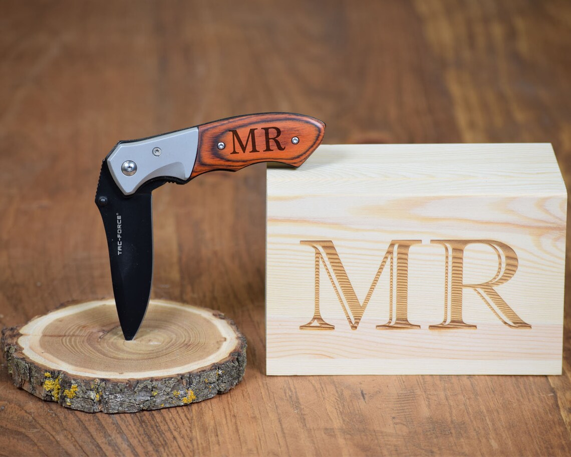 Knife Box Set Engraved Knives Knife Box Set Groomsman Etsy