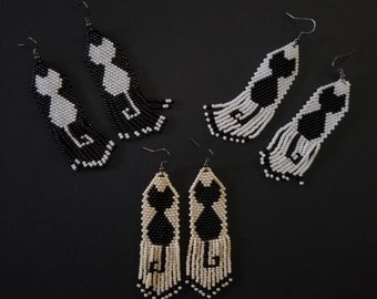 Handmade Seed Bead Cat Earrings: Woven Feline Dangle Earrings