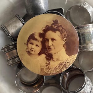 Beautiful Victorian Woman (Mother) and Child Celluloid Large Photo Button ~ Black and White / Sepia Tone Photo