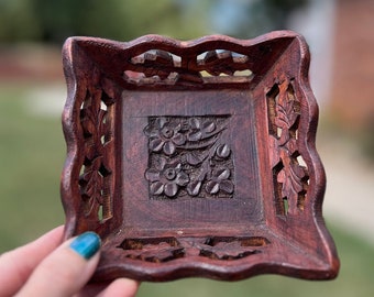 Vintage Teak Carved Wood Square Trinket Dish, Boho Wood Trinket Tray, Filigree Ornate Carved Wood Catchall Tray, Dresser Tray, Key Ring Dish