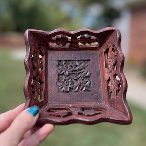 Vintage Teak Carved Wood Square Trinket Dish, Boho Wood Trinket Tray, Filigree Ornate Carved Wood Catchall Tray, Dresser Tray, Key Ring Dish