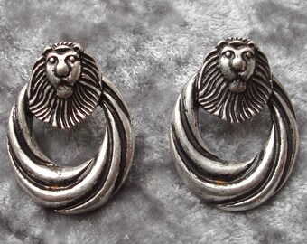 Vintage Silver-Tone Lion Head Earrings