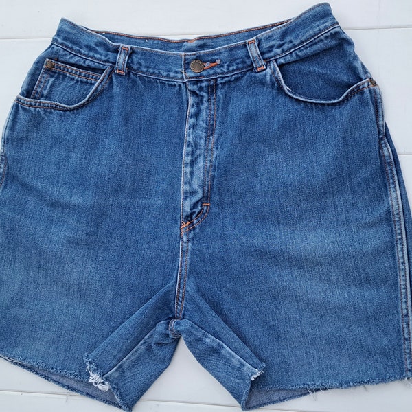 29.5 inch waist----- Gitano Vintage 70s  High waisted  denim shorts