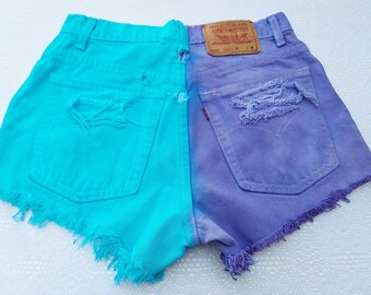 turquoise levi jeans