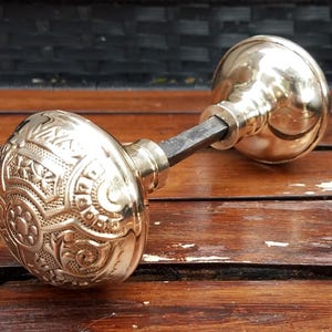 Juego de pomos de puerta antiguos de latón ornamental, herrajes para puertas, estilo victoriano.