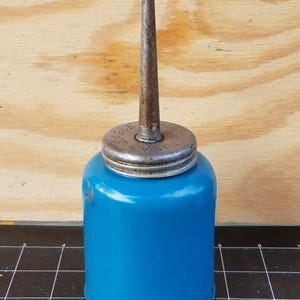 Vintage Classic Eagle Oil Dispenser, Oil Can, Collectibles