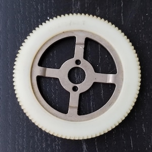 3 1/4&quot; Plastic Gear: Steampunk Industrial Salvage Part