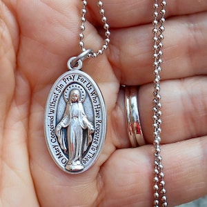 Miraculous Medal, Miraculous Necklace, Catholic Gift, Our Lady Medal, Italian Medal, Charm, Virgin Mary, Immaculate Mary, Purity Necklace
