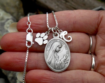 SAINT GERTRUDE Necklace - Personalized Initial, Patron Saint of Cats, Cat Lover Gift, Saint Gertrude Medal Necklace, Paw Charm, Cat Mama