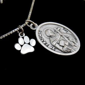 Saint Francis of Assisi Medal Necklace. Veterinarian Grad. St Francis Necklace. Pet Lover Gift. Pet Loss Jewelry. New Pet Gift. Paw Charm