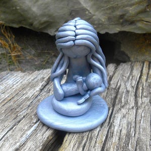 Miscarriage Sculpture, Preemie Mother Gift, Infant Loss Gift, Remembrance Gift, Sympathy Gift, Personalized Miscarriage Gift, Angel
