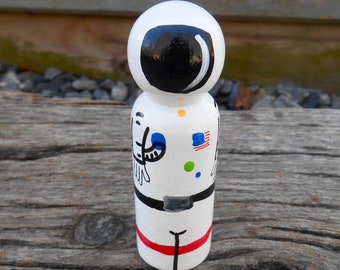 Astronaut Peg Doll, wooden peg for boy, pretend play astronaut, Space Man, Aeronautics, cosmonaut, Wooden Doll, rocket man, space explorer