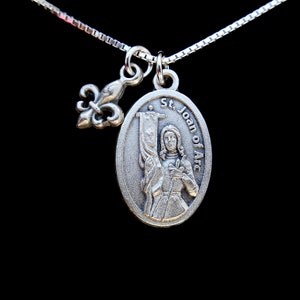 Saint St Joan of Arc Necklace - Fleur de Lis Charm - Patron Saint Necklace - Catholic Gift - Confirmation Jewelry-Soldiers- Saint Joan Medal