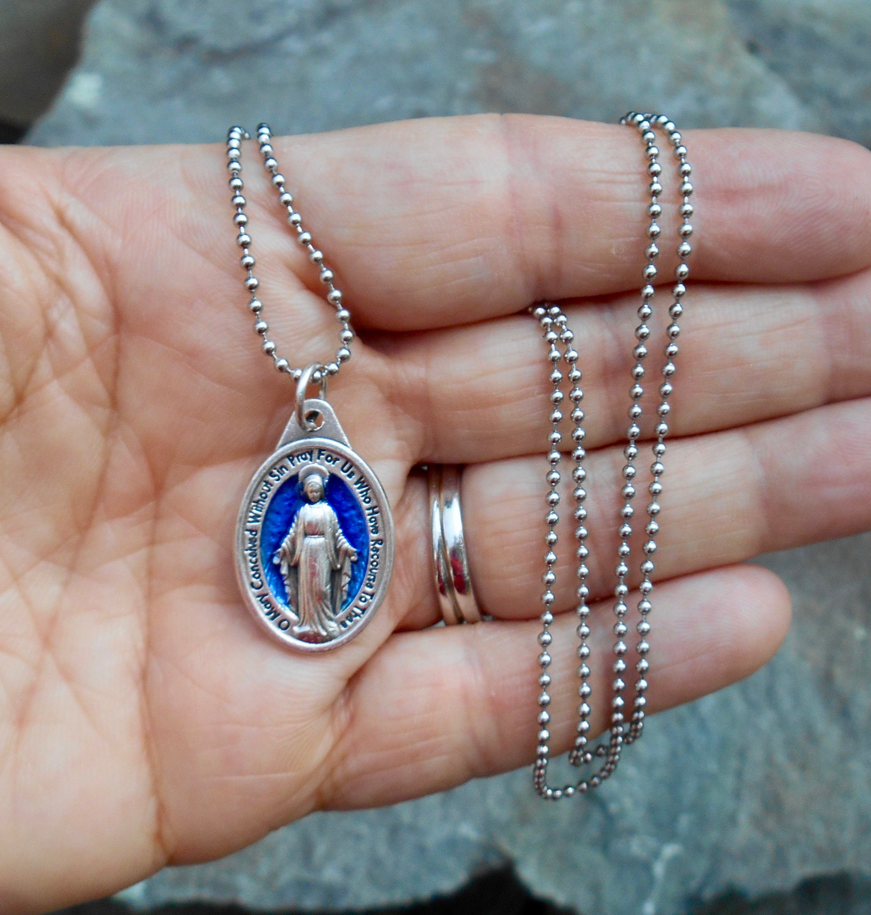 Medaglia Ovale Vergine Miracolosa In Oro Bianco 18kt E Zirconi Neri - Foto 8