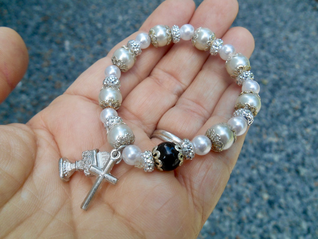 Bracelet Communion Fille Avec Croix Et Perles Blanches - Bijou Religieux En Acier Inoxydable, Cadeau Baptême, Confirmation