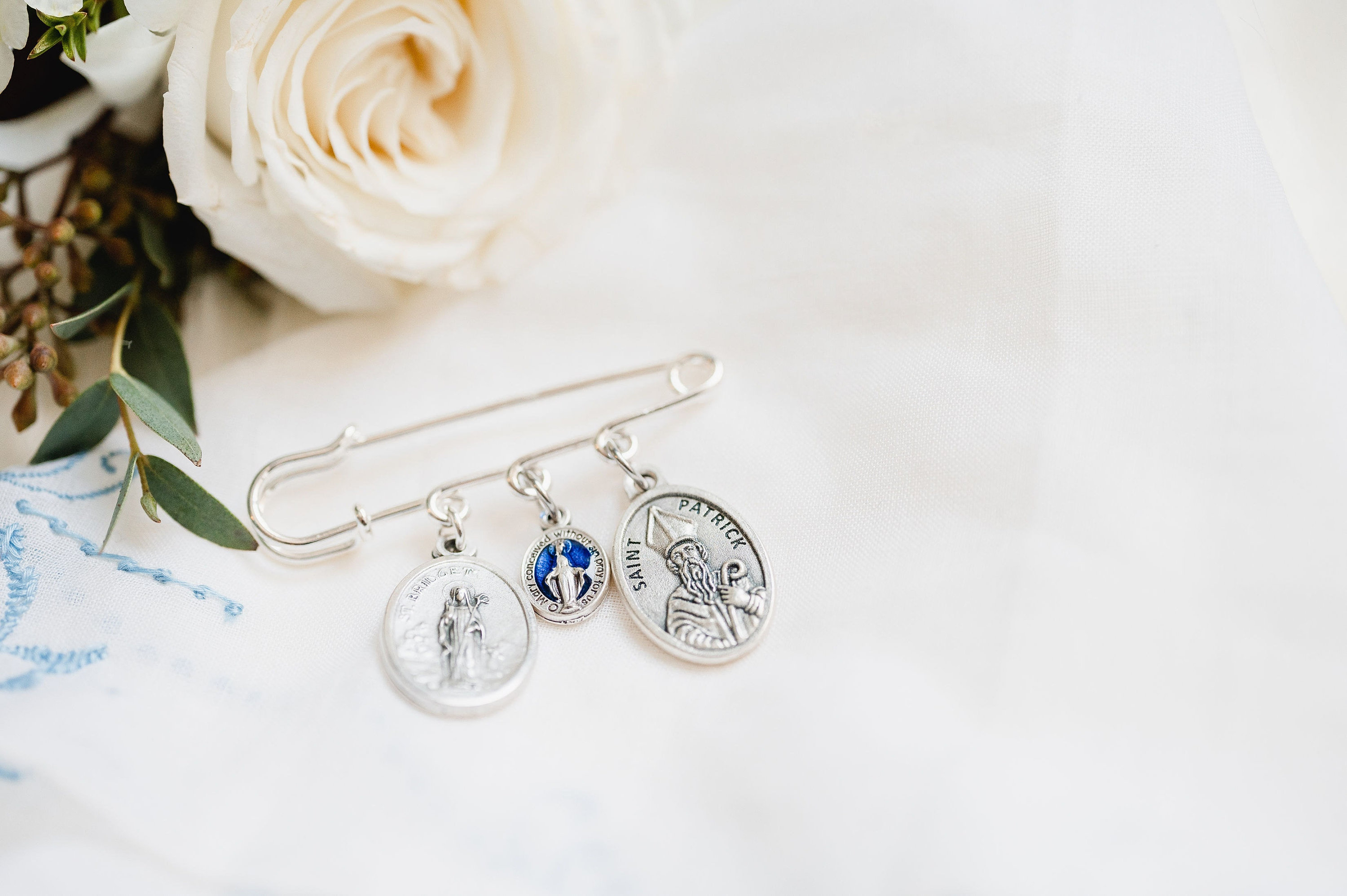 Wedding Gift for Groom, Patron Saint Lapel Pin for Wedding Day, Choose your Saint, Wedding Keepsake, Catholic Wedding Gift, Wedding Pin