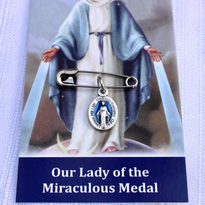 Imperdible de la Medalla Milagrosa PEQUEÑO, prendedor para proteger un matrimonio feliz, prendedor para ropa interior, algo azul, boda católica, Medalla Milagrosa Azul