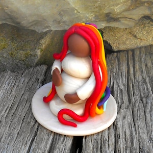 Rainbow baby sculpture, Rainbow Baby Gift, Mother Clay Sculpture, Announcement, Pregnancy Reveal, Black Mother Sculpture, Pregnancy Gift