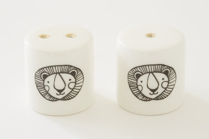 Ceramic Salt and Pepper Shakers Lion image 1