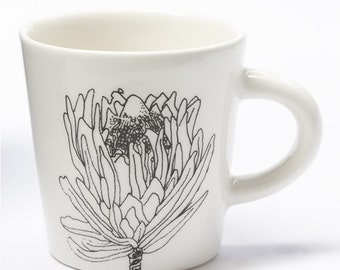 Keramik Kaffeetasse - Kleine Protea Blume