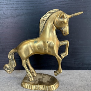 Unicórnio de latão vintage