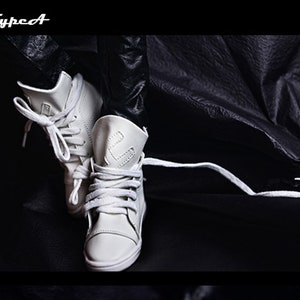 Cool White Sneaker Sports Shoes for 1/3 Uncle Doll SM3