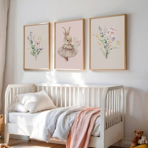 Stampe per la cameretta dei bambini Bunny, cameretta dei bambini Woodland, set di 3 stampe per la cameretta delle bambine, arte murale con fiori selvatici, decorazioni boschive