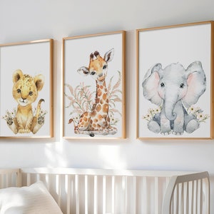 Safari Animals prints, Set of 3 prints,  Kids wall art, nursery prints, girls bedroom decor, new baby gift, Lion, Elephant, Giraffe, leaves