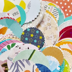 REDONDO, REDONDO FENETTE - 200 troqueles, papel liso con impresión vintage, ideal para scrapbooking rápido: ¡el sueño de todo scrapbooker!