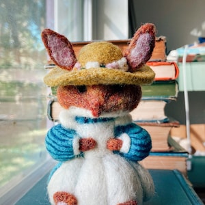 Daisy Woodmouse doll, needle felted animal, childrens book figurine