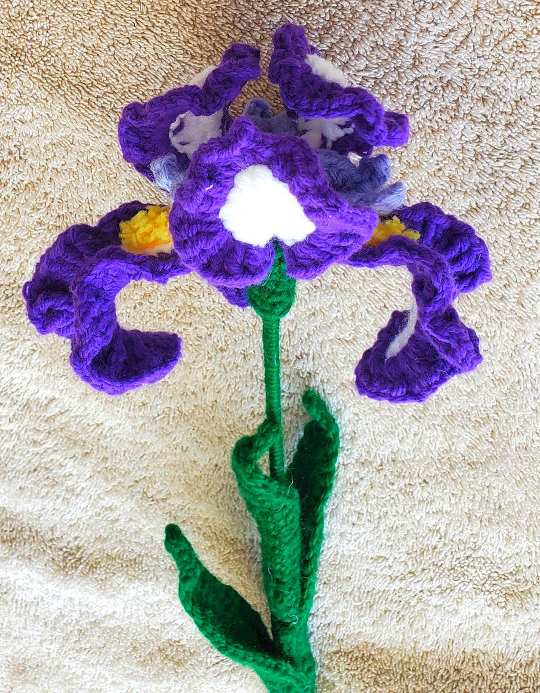 Handmade Crochet Iris Flower: Customizable Colors, Made to Order - Etsy