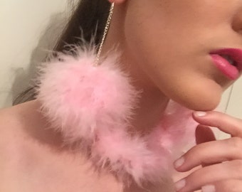 Fluff Choker