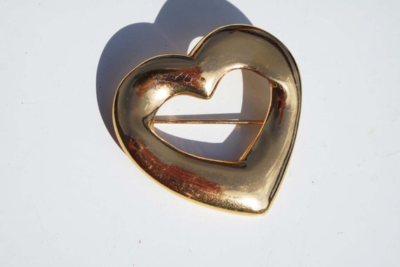 Yves Saint Laurent France vintage 70s "Heart" pin/