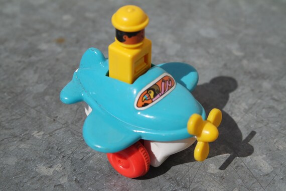 tomy push and go plane