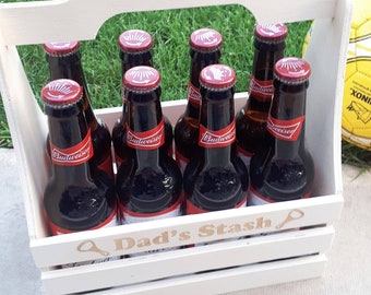 Personalised beer holder, wooden beer carrier, Groomsmen Beet Gift, 6 pack caddy.