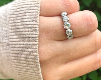 Antique ~ Old European Cut Diamond Five Stone Ring (2.2ct) ~ 18ct 18K Gold ~ Size M.5 / 6.25