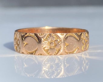 Antik ~ 1902 ~ Ehering aus 9-karätigem Gold ~ Verlobungsring ~ Blumenherzen ~ Gravierte Größe O / 7