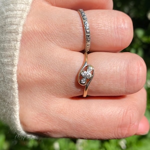Antique ~ Diamond Quatrefoil Ring ~ size S / 9.12