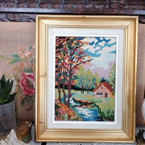 Rectangular painting with very fine cross stitch."needlepoint" in the USA.In cotton thread.Exquisite work.Souvenir of traditional life.