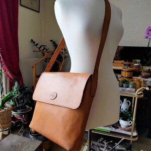 Vintage Sacoche en cuir unisexe,Sac de femme,Sac à main,Sac cartable.Vintage de style Français.