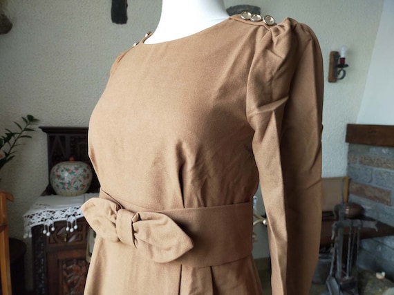 Vintage Dress in wool fabric, silk lining, bow be… - image 1