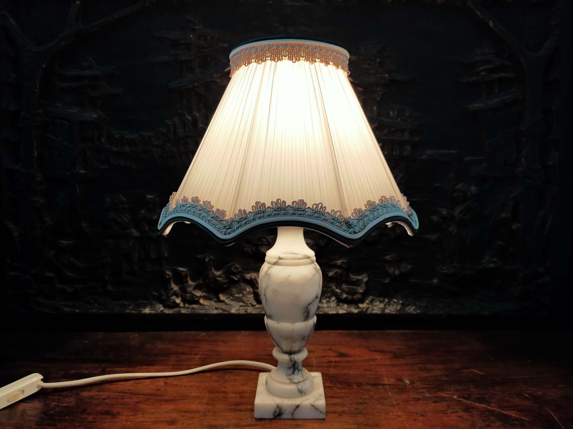 Vintage Lampe De Table En Marbre, Collection Style Louis Xvi.ambiance Élégant Français.souvenir Vie Traditionnel, Marble Table Lamp.a06