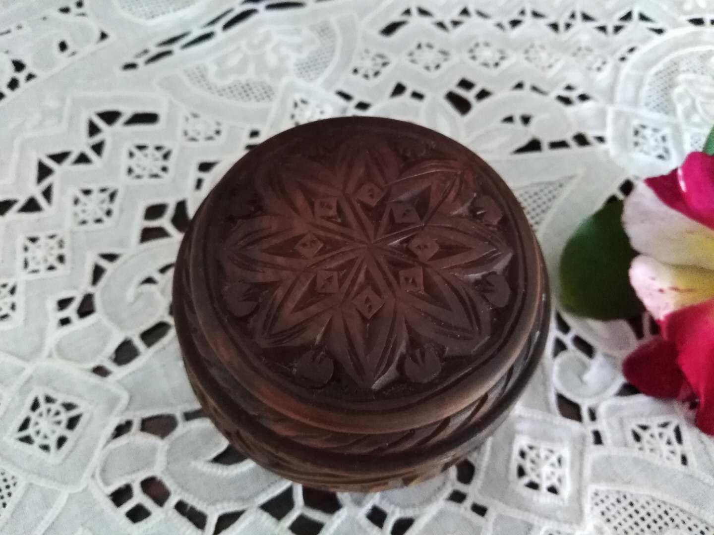 Boîte à Rangement Ancien, Élégant Déco Pour Votre Chambre ou Salon.