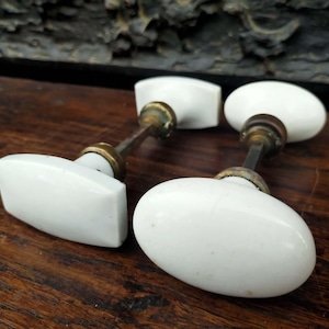 Vintage poignée de la porte,bouton en porcelaine,L'ensemble de 2paires(4pcs boutons),door handle,porcelain knobs,Souvenir traditionel