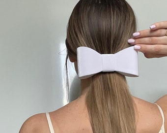 Velluto con fiocco da sposa bianco per capelli, fermaglio con fiocco in velluto, fermaglio per capelli con fiocco da sposa, velo da addio al nubilato, regalo da damigella d'onore