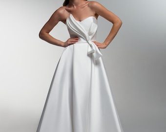 Vestido de novia modesto con corsé y lazo, elegante vestido de novia de mikado de seda con cola