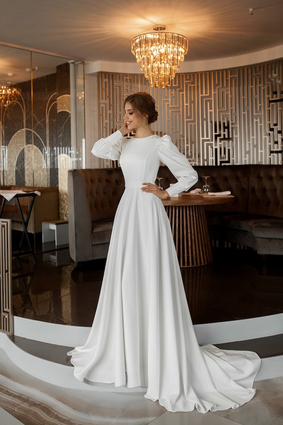 Minimalist Wedding Dress With Long Sleeves Winter Crepe - Etsy