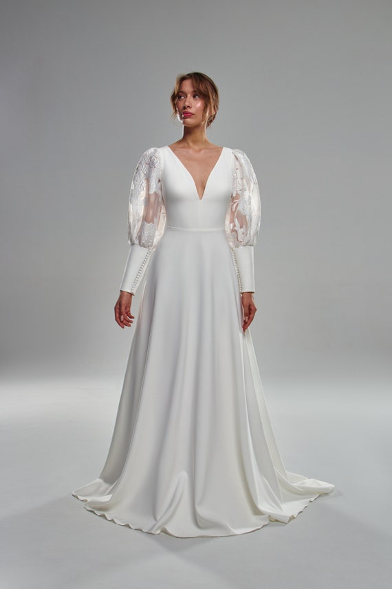 Sexy V-neck harness off the shoulder gold thread embroidery maxi dress Sexy V-neck harness off the shoulder gold thread embroidery maxi dress