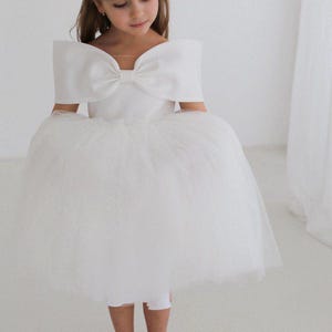 White flower girl dress for wedding, junior bridesmaid dress, satin toddler dress, white wedding kid&#39;s dress, girl&#39;s formal dress Jules