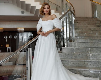 Elegant off the shoulder bridal dress with train, Ballgown wedding dress with short sleeves, Fairy tale princess wedding dress